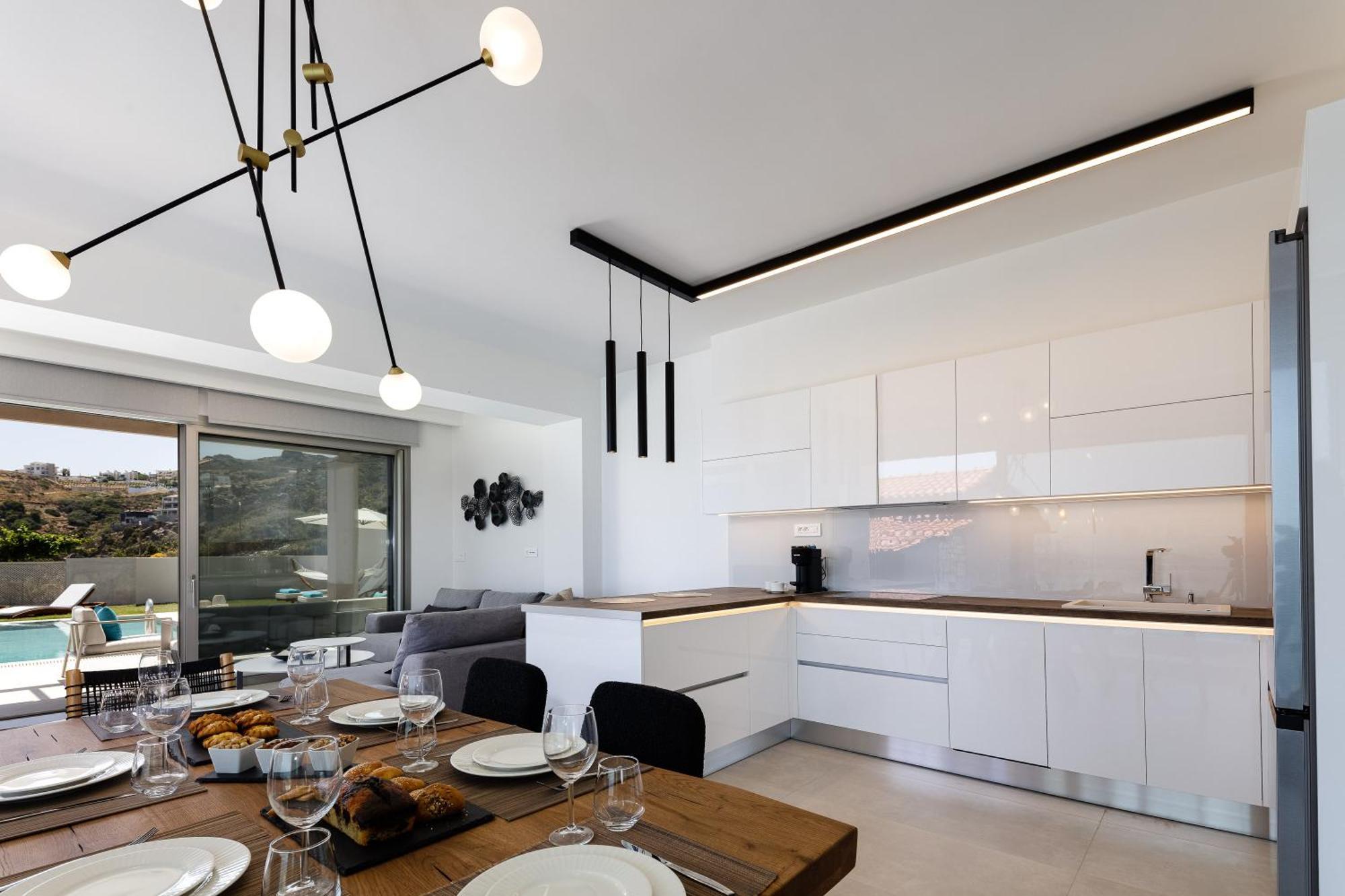 Villa Ligaria Pinnacle Eksteriør bilde